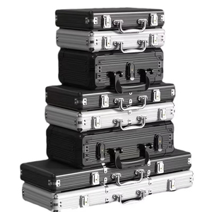 Boîte à outils portable en alliage d'aluminium de haute qualité étui à jetons de poker noir de luxe avec jeu de casino s'attaque au plateau de rangement de qualité - Product Image 1