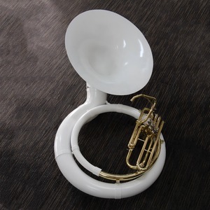 Sousáfono de China de alta calidad con cuerpo de latón de nuevo diseño y trombón innovador de plástico blanco para el rendimiento - Product Image 1