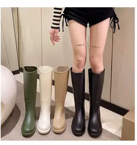 Botas de chuva de PVC para mulheres altas da moda de varejo por atacado