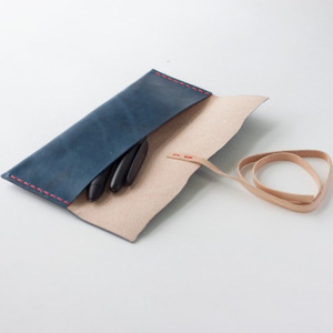 Wholesale <b>leather</b> pen storage bags, Korean style minimalist pen cases, solid color square universal stationery bags. - Product Image 1
