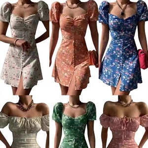 Nuevo Lote Mixto de Ropa 2026: Fardos de Tops Cortos, Camisetas y Vestidos Casuales para Mujer - Product Image 1