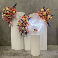 Arche de mariage blanche personnalisée en PVC Chiara, support mural durable pour scène événementielle et décoration florale