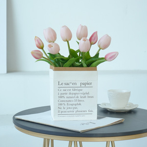 Ramo de Tulipanes de Goma Suave, Flores Artificiales de 5 Cabezas, Alta Simulación, Decoración del Hogar, Accesorios para Bodas - Product Image 3