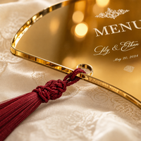 Menu de mariage de luxe en acrylique en forme d'éventail, carte de menu en acrylique doré avec pompon pour la décoration de table de mariage, réception de banquet