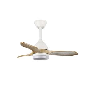 Ventilador de Techo con Aspas de Metal, 3 Aspas Reversibles, Control Remoto, Motor de CC, 6 Velocidades, LED, Funcionamiento Silencioso - Product Image 1