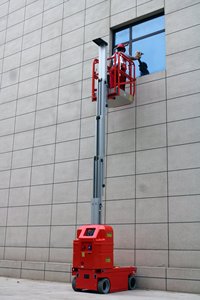 Мини-размер Электрический Новый алюминиевый сплав мобильный подъемник 6 м 9 м самоходная Вертикальная мачта подъемная платформа - Product Image 3