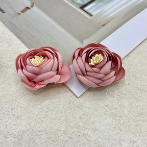 Yupu 3D Satin Fabric Rose <b>Flower</b> Burnt Edge Handmade DIY For Clothing Shoes Hats Accessories - Product Image 4