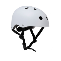 Enfants et jeunes respirant réglable Sports de plein air casque de sécurité planche à roulettes cyclisme patinage à roulettes Scooter casque multi-couleurs