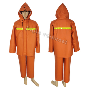 <span class=keywords><strong>Traje</strong></span> Impermeable de PVC y Poliéster para Pesca, Trabajo y Senderismo, Incluye Chaqueta y Pantalones con Tirantes, Venta al Por Mayor - Product Image 2