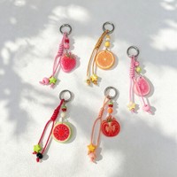 Modellen sleutelhangers van acryl met creatief fruitdesign, fruitachtige decoraties, sleutelhangers met fruitthema, paar tas hangers