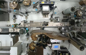 Máquina <span class=keywords><strong>de</strong></span> fabricación <span class=keywords><strong>de</strong></span> pañales para bebés y adultos, <span class=keywords><strong>de</strong></span> <span class=keywords><strong>segunda</strong></span> <span class=keywords><strong>mano</strong></span>, semiautomática, a pequeña escala - Product Image 5