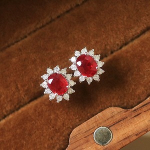 Aimgal gioielli AU750 oro 18K 1ct rosso vivo naturale <span class=keywords><strong>rubino</strong></span> <span class=keywords><strong>orecchini</strong></span> alla moda ciondolo per festa di nozze o regalo - Product Image 1