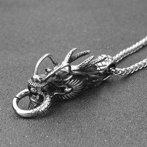 Colgante con cabeza de dragón de 57 mm, colgantes temáticos de acero inoxidable para hombre, accesorios para collar - Product Image 3