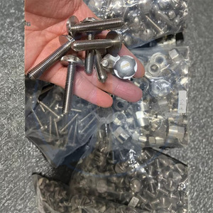 Boulons de verrouillage de roue de sécurité en acier inoxydable M12 M20 Écrou de roue <span class=keywords><strong>antivol</strong></span> galvanisé avec sécurité à trois rainures pour les applications minières - Product Image 3