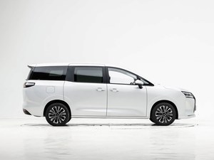 Nuevo y Popular Auto Wuling Starlight 730 Económico con Excelente Calidad - Product Image 2