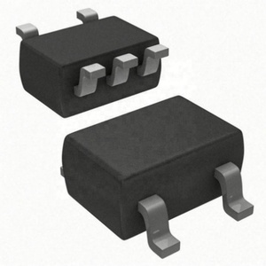 Comparador MIC842LYC5-TR original con referencia de voltaje Push-Pull SC-70-5 - Product Image 1