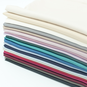 2025 diseño Malasia venta al por mayor personalizado nuevo estilo señora Tudung calidad satén liso Hijab <span class=keywords><strong>Mattin</strong></span> satén Bawal Hijab - Product Image 3