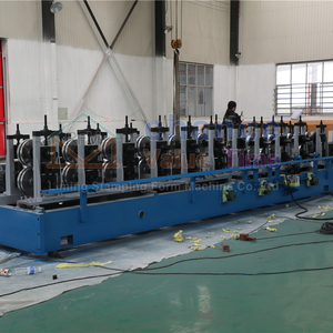 Machine de profilage de profilés en C et Z, contrôlée par PLC, avec moteur haute puissance, automatique, pour poutrelles C et Z - Product Image 3