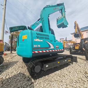 Mini excavadora Kobelco usada Compacta y flexible, excavadora de segunda mano de Japón original con certificado CE Sk75 EPA de 7 toneladas, 2 unidades - Product Image 3