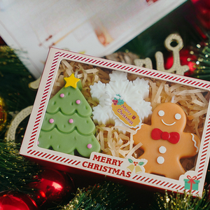 Christmas Gingerbread Man Christmas Tree Snowflake-shaped Fragrance-scented <b>Candle</b> <b>Gift</b> <b>Set</b>, Suitable for Christmas Parties - Product Image 4