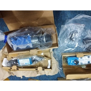 วาล์วควบคุมทิศทางแบบสัดส่วน Eaton Vickers รุ่น KDG4V 5 2C50N Z M U HA7 30 วาล์วไฮดรอลิกแบบเข็ม - Product Image 3
