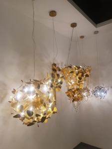 <span class=keywords><strong>Suspension</strong></span> Globe <span class=keywords><strong>en</strong></span> <span class=keywords><strong>laiton</strong></span> de luxe, éclairage de haute qualité fabriqué à la main - Product Image 2