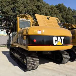 Excavatrice sur chenilles d'occasion Caterpillar CAT320C de 20 tonnes, modèle 2017, excellent état, 1 an de service après-vente, moteur d'origine japonaise - Product Image 6