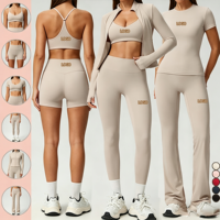 Ensemble 2 pièces haut de gamme de vêtements de sport et de fitness pour femmes : T-shirt athlétique de yoga à manches courtes, col rond, coupe ajustée et séchage rapide
