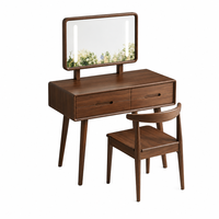 Meuble de chambre à coucher moderne et compact en bois de chêne, avec commode multi-tiroirs et coiffeuse avec miroir intégrée