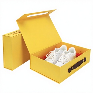 Boîte cadeau pliable magnétique en carton rigide fait main, de qualité supérieure, personnalisée, pour chaussures, emballage de luxe, matériaux recyclés - Product Image 3