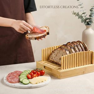 Trancheur à pain en bambou avec plateau à miettes, planche à découper en bois massif pour outils de pâtisserie - Product Image 4