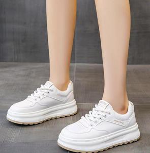 <span class=keywords><strong>Zapatos</strong></span> Casuales <span class=keywords><strong>de</strong></span> Alta Gama para <span class=keywords><strong>Mujer</strong></span>, Cómodos, <span class=keywords><strong>de</strong></span> Moda, Primavera 2026, con Logotipo Personalizable, Venta al Por Mayor, Directo <span class=keywords><strong>de</strong></span> Fábrica - Product Image 1