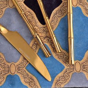 Wholesale 24pcs Stainless Steel Cutlery Set Luxury Vintage Household Flatware Set Leather <b>Box</b> Packaging Gold Knife and Fork Set - Product Image 2