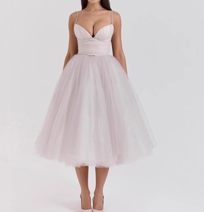 Nouvelle robe décontractée dos nu camisole sexy d'Europe et d'Amérique pour les fêtes de Noël - Product Image 4