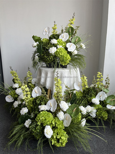 Décorations de fleurs vertes luxuriantes pour allée, fleurs de table, centres de table floraux, centres de table artificiels, boule de fleurs, arche - Product Image 5