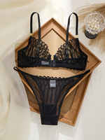 Ensemble de lingerie sexy en dentelle et maille brodée, style romantique, transparent, vente chaude en usine