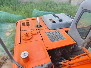 Excavatrice sur chenilles Hitachi ZX120 d'occasion 12 tonnes, très demandée, d'origine japonaise, certifiée CE, avec accessoire de démolition à grappin - Product Image 5