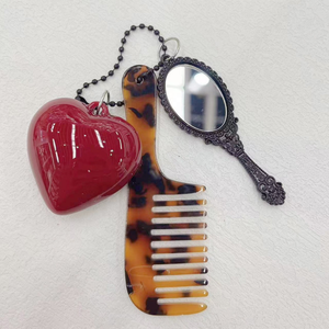 New Leopard Pattern Comb Keychain Pendant Cute Fashion Heart Makeup <b>Mirror</b> Bag Hanging Ornament - Product Image 4