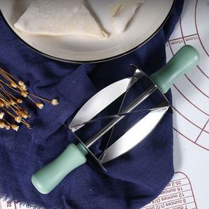New Product Baking Tool Stainless Steel Roller Cutter Croissant Cutter With PP Handle - Product Image 5