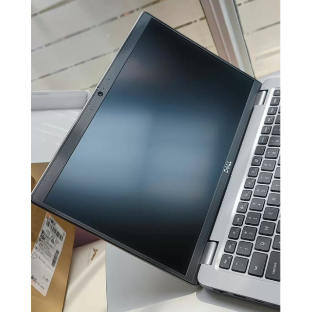 Premium Precision 3490 14" Workstation | Ultra 5 135H 16GB RAM 512GB SSD RTX 500 Ada Graphics