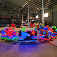 Parc d'attractions, centre commercial, aire de jeux pour enfants, promenades en bateau, train électrique, à vendre