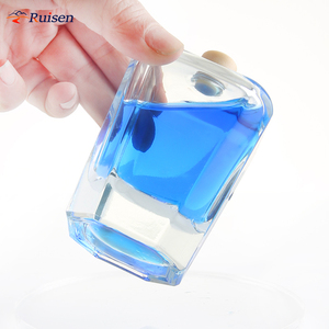 Bouteille en verre d'emballage <span class=keywords><strong>haut</strong></span> <span class=keywords><strong>de</strong></span> <span class=keywords><strong>gamme</strong></span> 250 ml 375 ml 450 ml Petite capacité Bouteille en verre à fond épais unique pour vin whisky brandy <span class=keywords><strong>vodka</strong></span> - Product Image 3