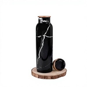 Nueva botella de cobre impresa Cobre sólido Botellas para beber saludables de alta calidad en textura de mármol Acabado - Product Image 1