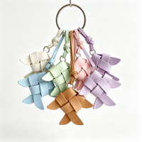 Colgante de Cuero Tejido a Mano con Forma de Pez, Minimalista, para Llavero, Adorno Decorativo para Bolso, Mochila o Cartera