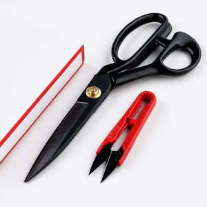 Ciseaux de couture en acier au carbone et ciseaux à découper les patrons pour les tailleurs, les couturières et <span class=keywords><strong>la</strong></span> confection de vêtements - 10 pouces Fabriqués à Zhejiang - Product Image 3