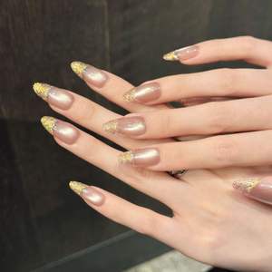 ArtWo Original Golden Years Advanced Handmade Phototherapy Armor 10pcs Nail Pink Cat's Eye Aurora French Simple Design Resin - Product Image 4