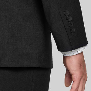 Trajes de negocios de dos botones de un solo pecho <span class=keywords><strong>para</strong></span> hombres negros clásicos Botón de diseño atemporal Resistente a las manchas <span class=keywords><strong>para</strong></span> sala de audiencias TR - Product Image 6