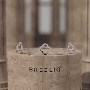 Pulsera de Oro Blanco Sólido de 14K con Trébol Floral y Diamantes para Mujer, Joyería Delicada con Cadena de Eslabones y Trébol Pavé - Product Image 3