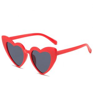 Gafas de Sol QM Coloridas 2024 con Forma de Corazón, Gafas de Sol Retro para Mujer, Gafas de Fiesta - Product Image 5