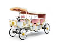 Calèche électrique sans chevaux, style vintage, avec éclairage d'ambiance pour spectacles de rue, banquets de mariage et événements.